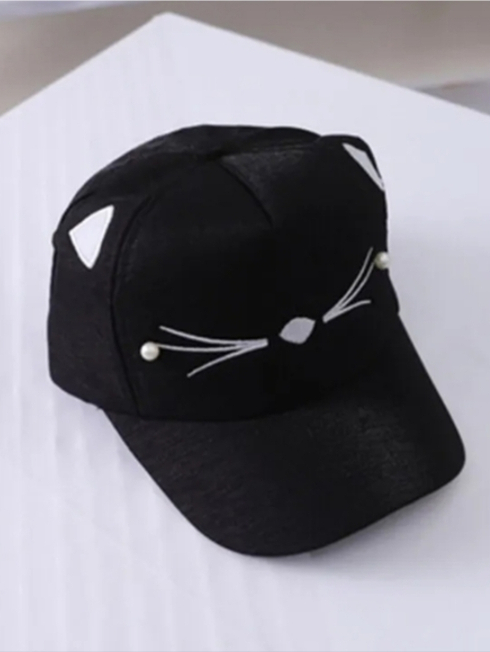 Black Cat Hat - Picture 7 of 7